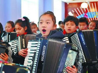 招聘深圳手风琴家教老师